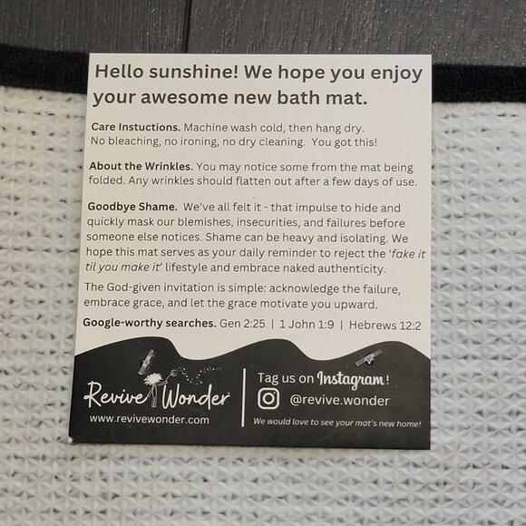 Revive Wonder Naked & Unashamed Bath Mat - 31" x 20" Black & White Soft - Picture 4 of 4